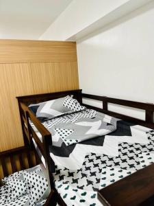 Makati Staycation by Marco - SMDC Lush