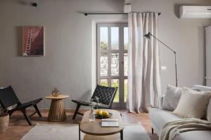 Rustic Villa Sambucus with a pool in Istria