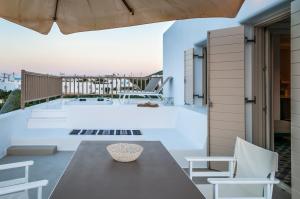 Milia Gi Suites Milos Greece