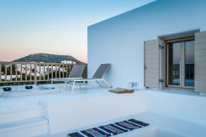 Milia Gi Suites Milos Greece