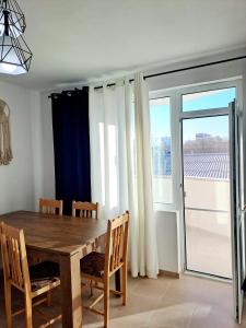 White House Apartments - Boho