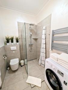 Royal Suite, 50 meters to Beach, 10th Floor, Panoramic View, Parking, Active & Spa