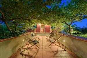 N A P L house - Klísmata