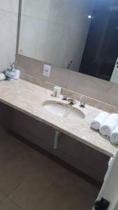 Plaza Flat Com Sauna, Piscina, Churrasqueira, Portaria 24horas