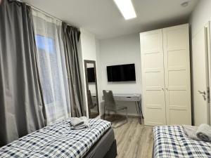 House-In Apartments Essen - Free Parking - WiFi - Kitchen