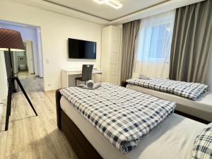 House-In Apartments Essen - Free Parking - WiFi - Kitchen