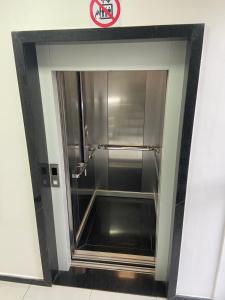 Apartamento com Elevador e Garagem