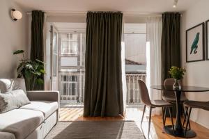 Porto Historical Center Apartments