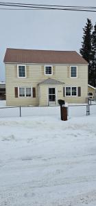 Downtown Aurora house #1 - 3hvězdičkové hotely ve městě Fairbanks