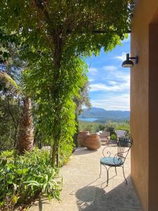 Villas Luxury Villa with no overlooking 8 Guests - Lake View & Private Pool : photos des chambres