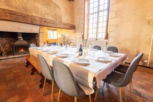 Maisons d'hotes 16th century hunting lodge - Chateau de Nitray : photos des chambres