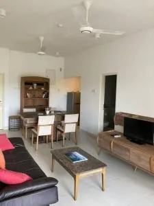 Serendipity Fairway Galle Luxury Apartment - Unawatuna