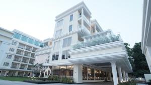 Antique Regency !! luxurious hotel in digha !!