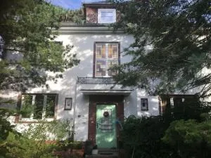 Ferienwohnung Helenental - Reitzenhagen