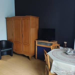 Large private room D in Brucelles