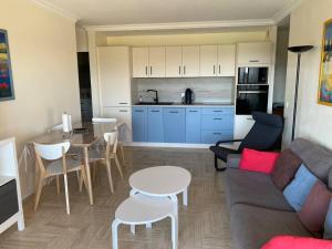 Joli appartement calme avec vue piscine