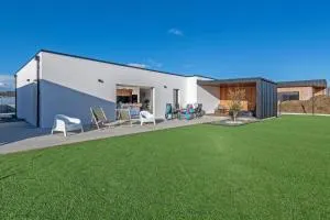 Villa du Menhir 300m plage à pied - Plounévez-Lochrist