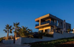 Villa Vie in Medulin for 10 people with heated pool, wellness and home cinema