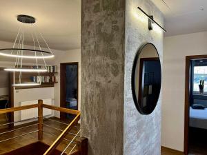 Apartament Noce i Dnie z prywatnym jacuzzi