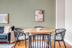 UWS 2br w gym doorman elevator nr Central Park NYC-1047