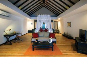 Atmosphere Kanifushi - PremiumInclusive with Free Transfers