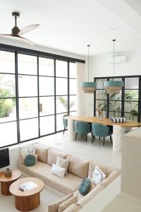 Arrova Bali Berawa, Canggu by Blacksand