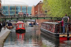 Natural Light City Center Pad