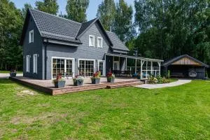 Sodyba Pas Brolius Priekulėje - Poškai