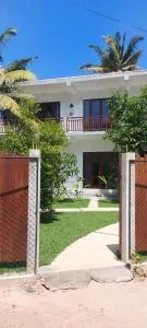 Green Grove - Madihe East