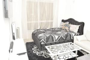 1 Bed Studio Sleeps 2 - Pets Ok - Tv & WiFi