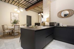 Genteel Home Acetres