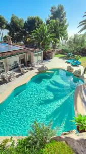 Azzurra Home-Charming Property- For 6 guests - Pedramala