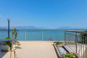 Residenza Miralago II by Wonderful Italy