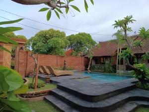 Mahe Garden Inn and Villas by Kamara