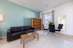 Notting Hill Gem - Stylish 1 BR Apartment