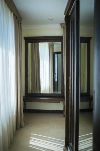 Colosseum Marina Hotel