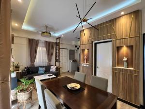 Penthouse Condo Unit near Airport NAIA