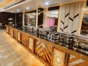 HOTEL JVS PALACE - Pipra