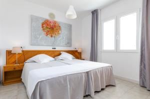 Mar Brava Apartments