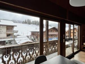 Studio cosy aux Gets, proche télécabines, balcon exposé Sud-Ouest, idéal pour 4 personnes - FR-1-671-63