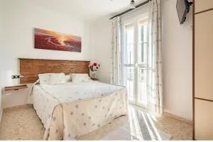 Habitación Amplia y Luminosa - Coria del Río