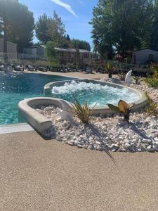 Campings Super mobil-home aux Sables du Midi : photos des chambres