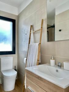 Casa Fuerteremote - new and modern house with office & pool in Corralejo