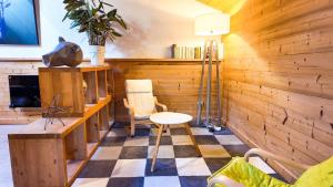Le Grenier 1821 - Mini chalet - Centre village - AravisTour