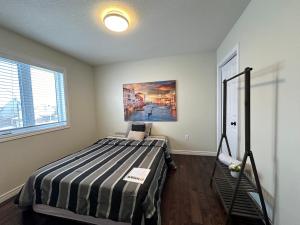 Room in Kitchener I