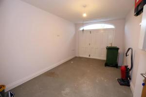 Royal Hillsborough Village Luxury Townhouse