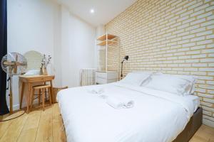 Parisuites Central Canal Saint Martin Luxe & Chic & Cosy