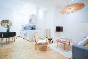 Parisuites Central Canal Saint Martin Luxe & Chic & Cosy