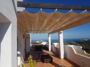 Spacious Apartment in Casares with Terrace and Sea View