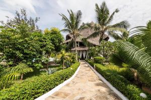 Chris House solo camere